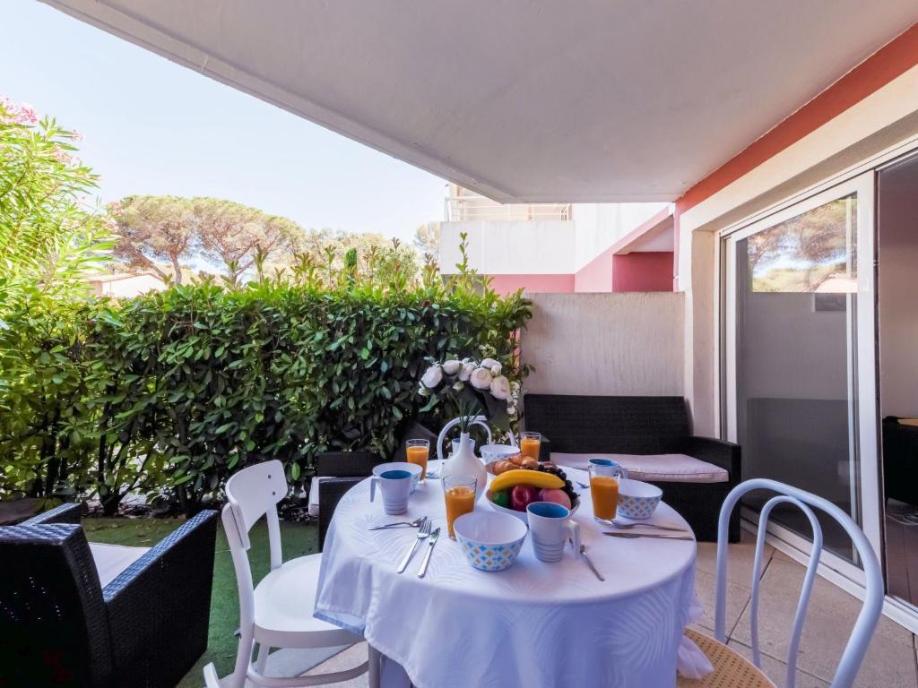 קבלייר-סור-מר Apartment Cap Marine-2 By Interhome מראה חיצוני תמונה